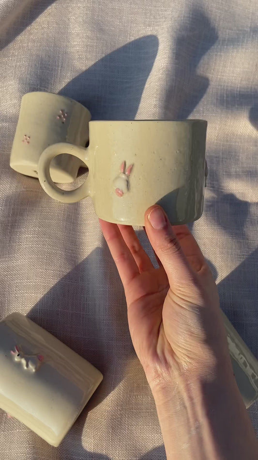Handled bunny mug